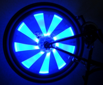 Светящиеся синие трубки для колес велосипед